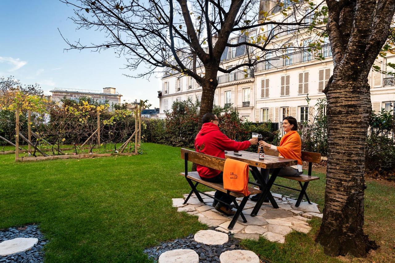 Mercure Paris Montmartre Sacre Coeur Exterior photo