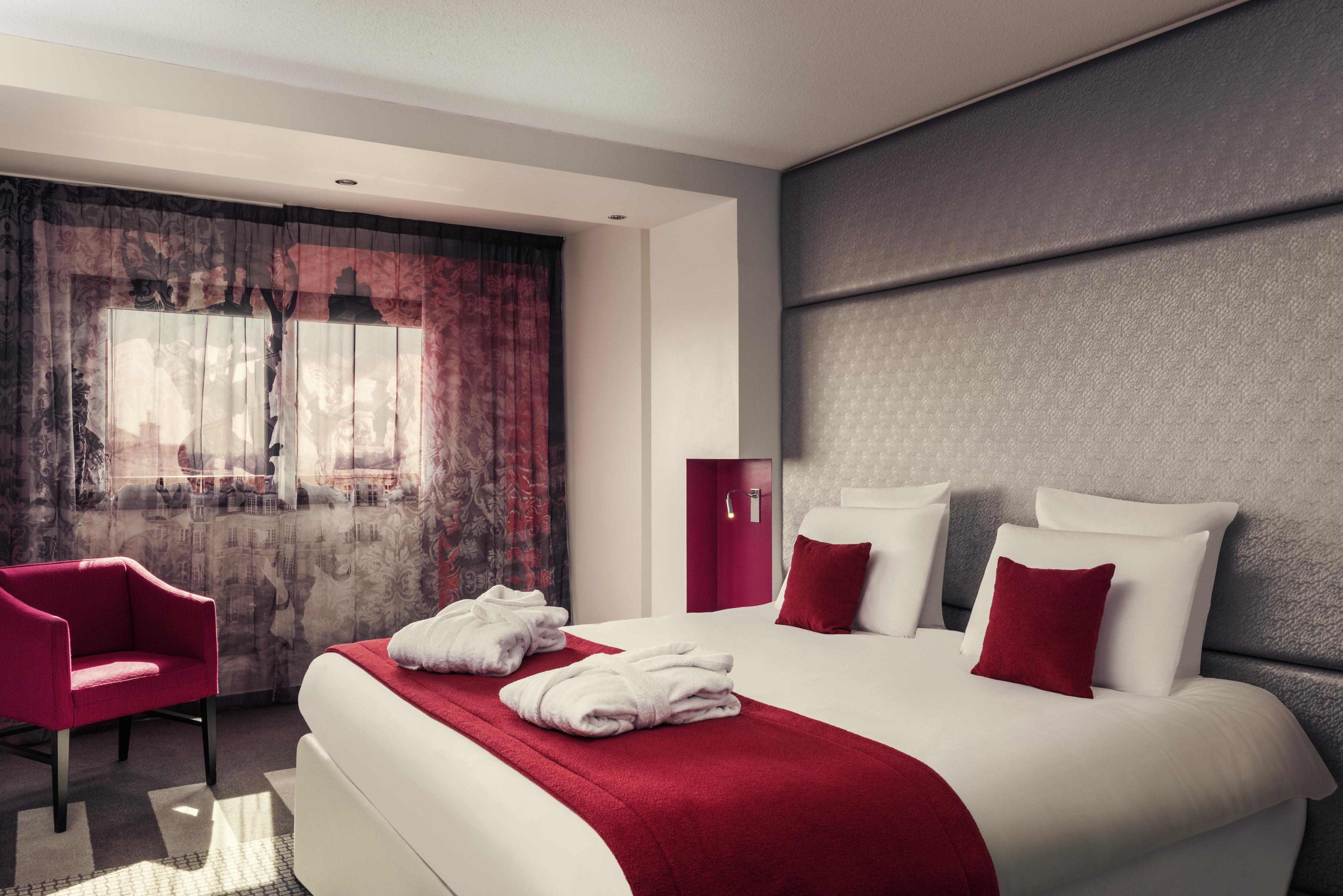 Mercure Paris Montmartre Sacre Coeur Exterior photo