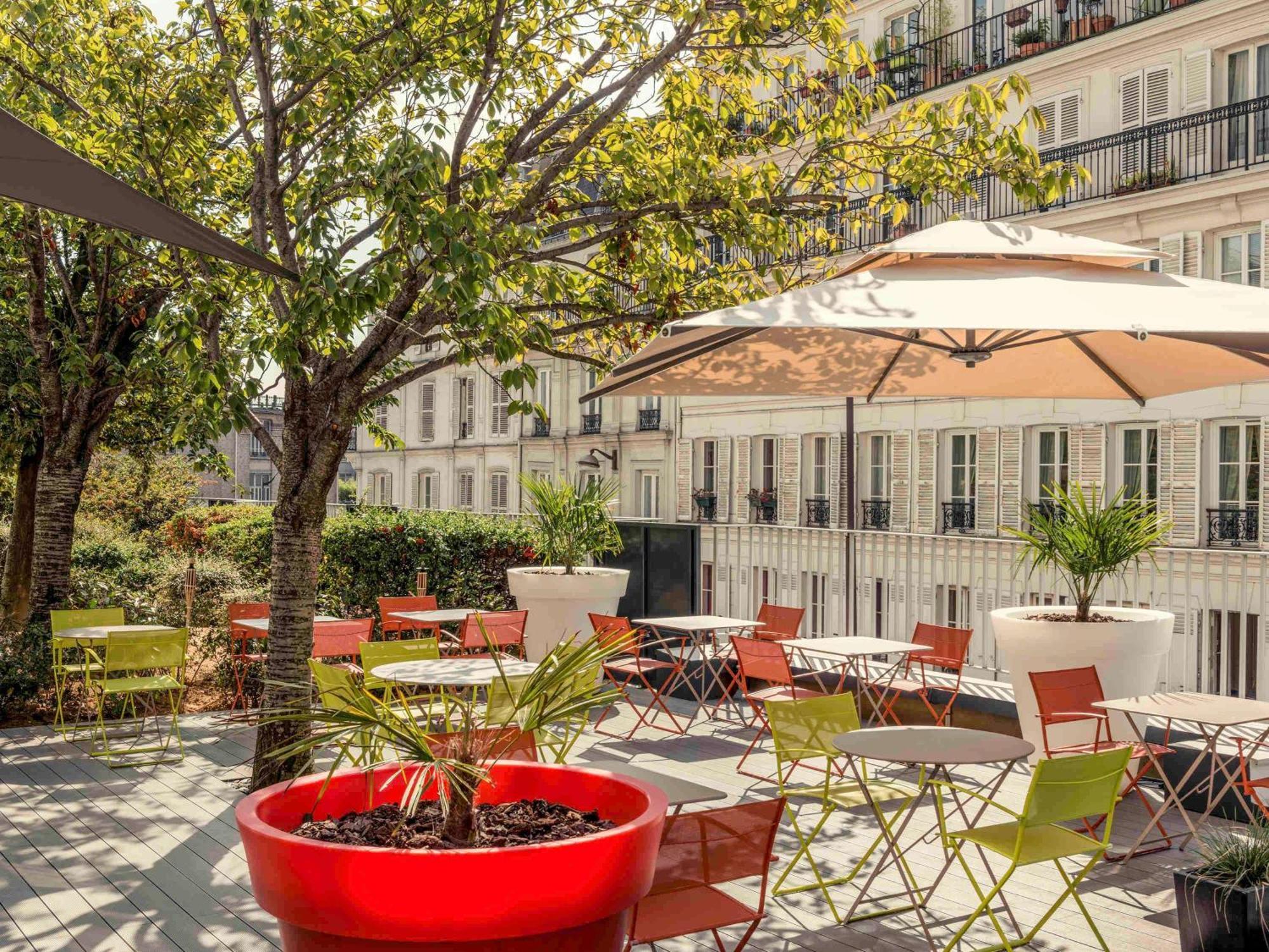 Mercure Paris Montmartre Sacre Coeur Exterior photo