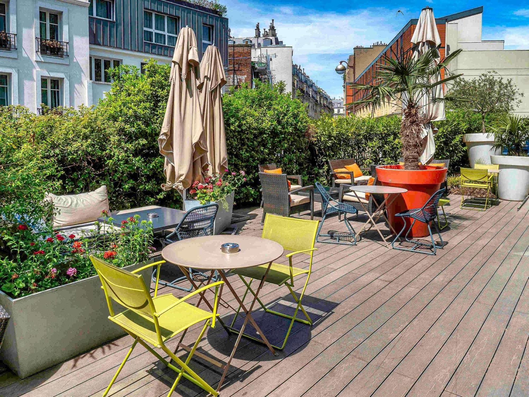 Mercure Paris Montmartre Sacre Coeur Exterior photo